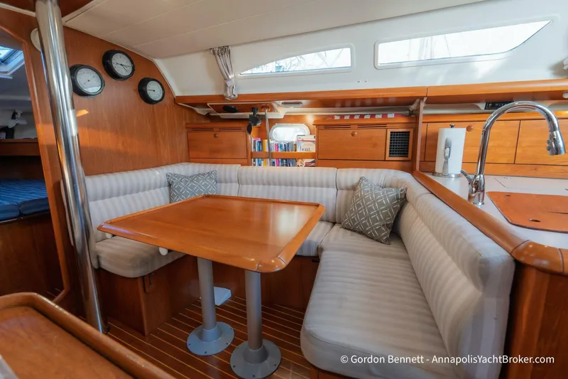 Slide: The Image of Jeanneau Sun Odyssey 37 2002 - 28