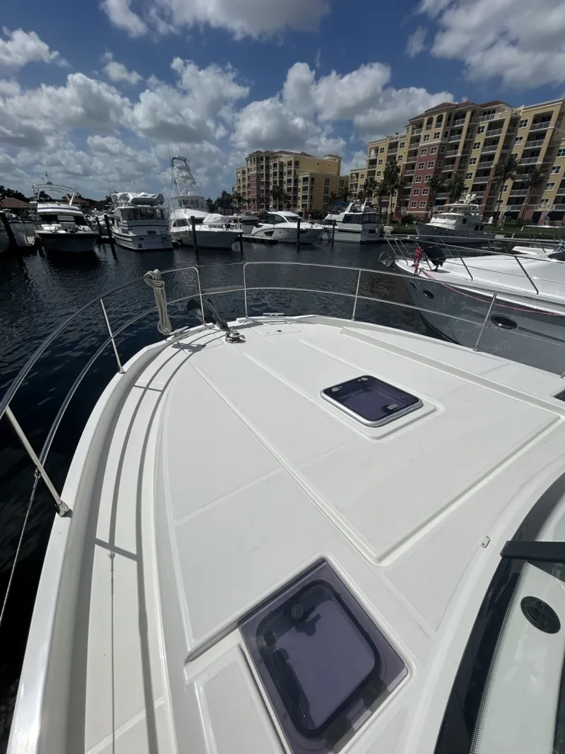 Slide: The Image of Beneteau ST 2022 - 13
