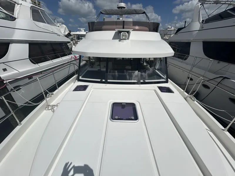 Slide: The Image of Beneteau ST 2022 - 17