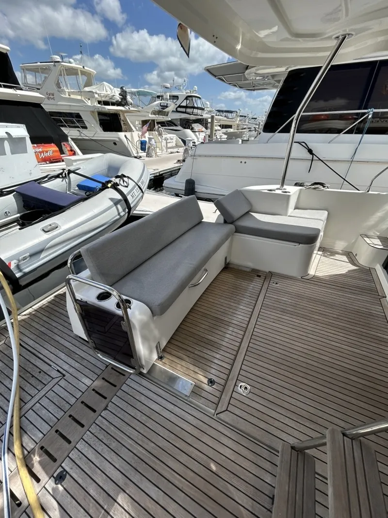 Slide: The Image of Beneteau ST 2022 - 21