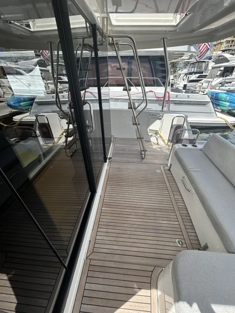 Slide: The Image of Beneteau ST 2022 - 27