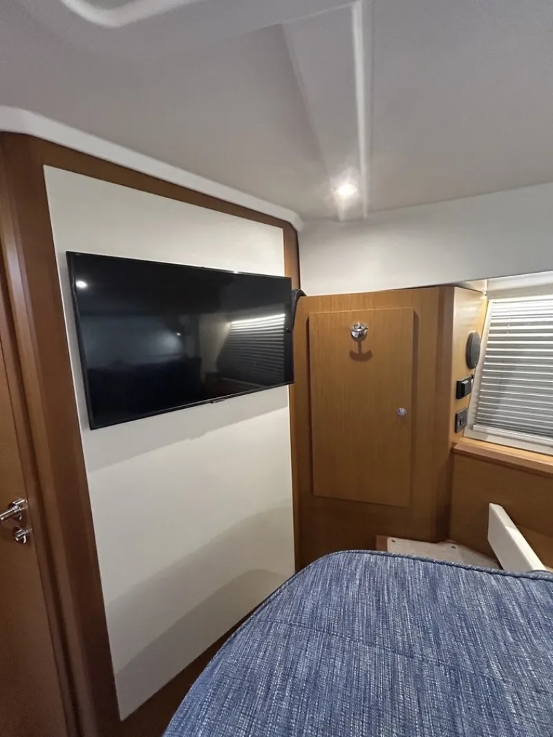 Slide: The Image of Beneteau ST 2022 - 52