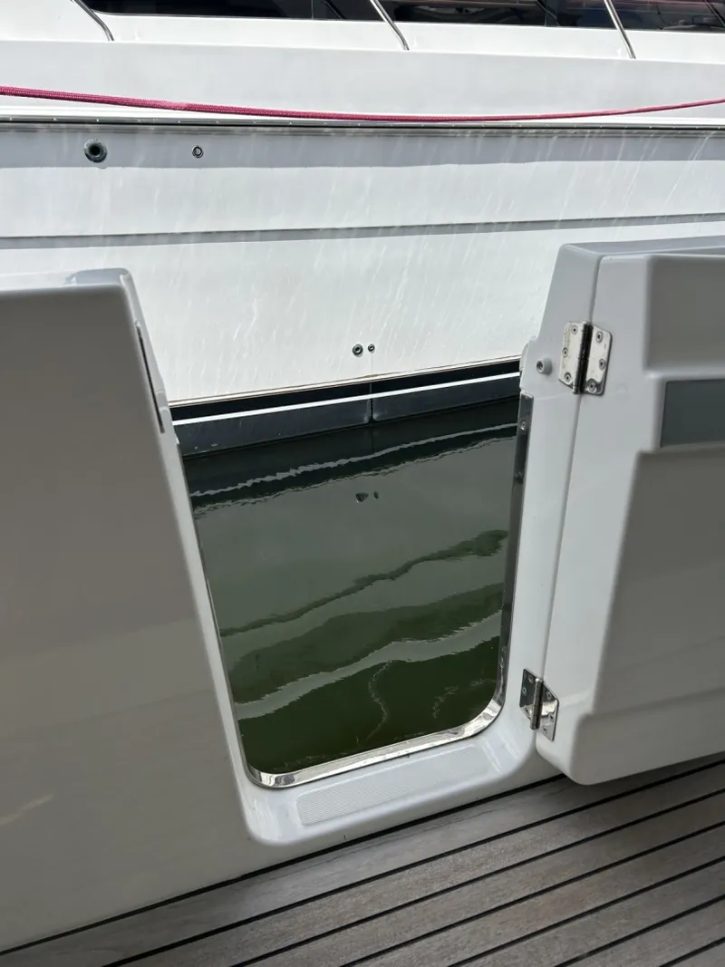 Slide: The Image of Beneteau ST 2022 - 9
