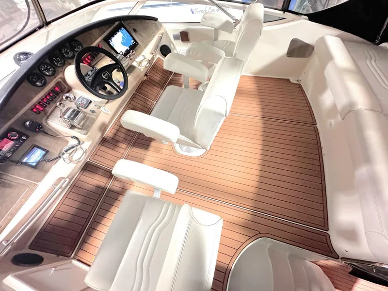 Slide: The Image of Carver Yachts 36 Sedan 2005 - 7