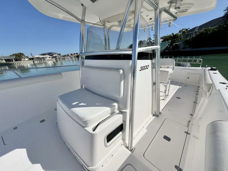 Slide: The Image of Century 3200 Center Console 2005 - 27