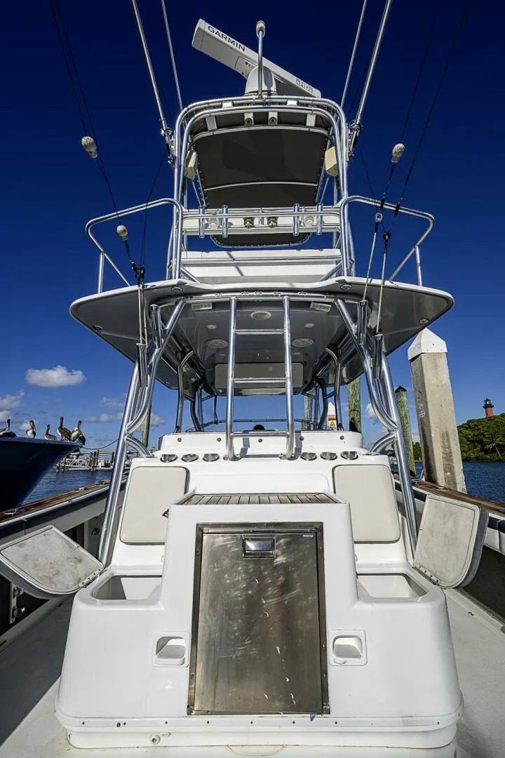 Slide: The Image of Silverton 442 Cockpit Motoryacht 2000 - 13