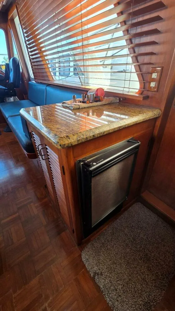 Slide: The Image of DeFever 48 Tri Cabin 1987 - 44