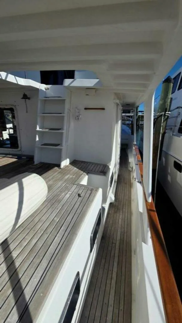 Slide: The Image of DeFever 48 Tri Cabin 1987 - 8