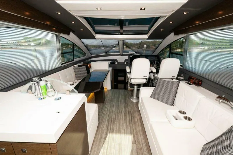 Slide: The Image of Cruisers 60 Cantius 2019 - 4