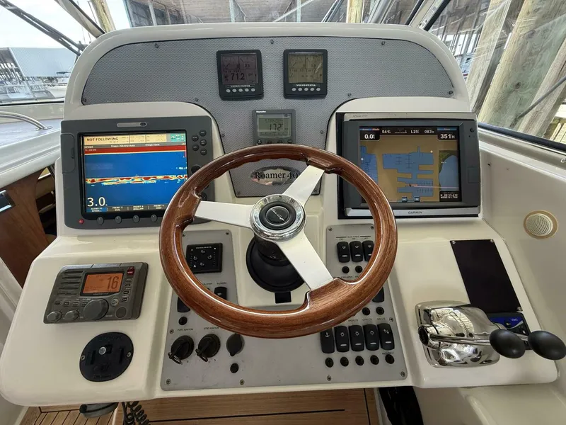 Slide: The Image of Chris-Craft Roamer 40 2007 - 37