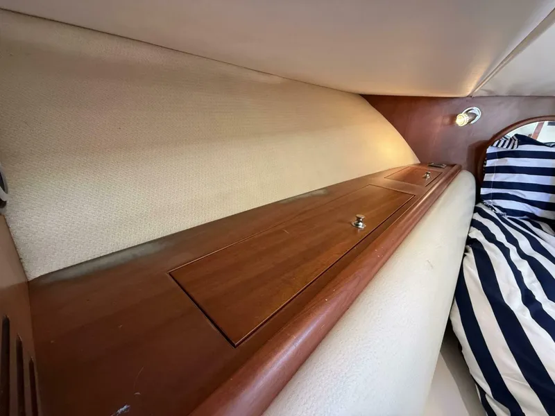 Slide: The Image of Chris-Craft Roamer 40 2007 - 8