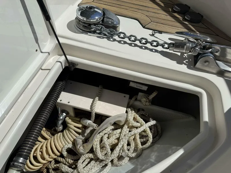 Slide: The Image of Chris-Craft Roamer 40 2007 - 99