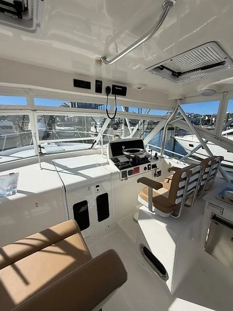 Slide: The Image of Luhrs 37 IPS Canyon Series 2011 - 12