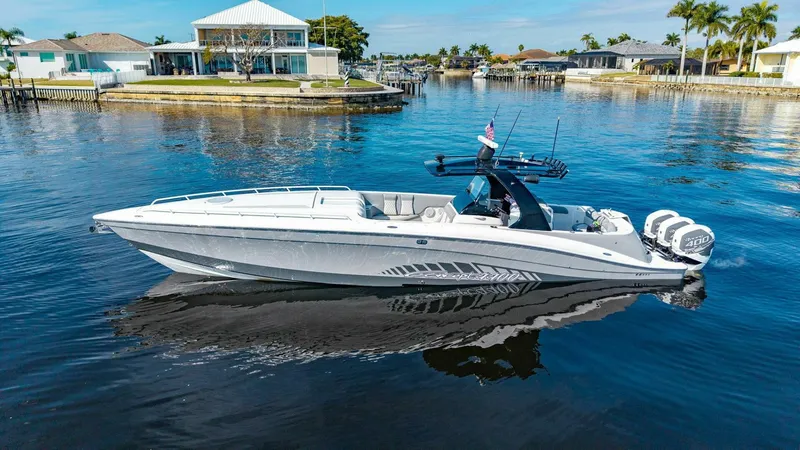 The Image of Concept Boats 4400 Sport Yacht 2010 - 0