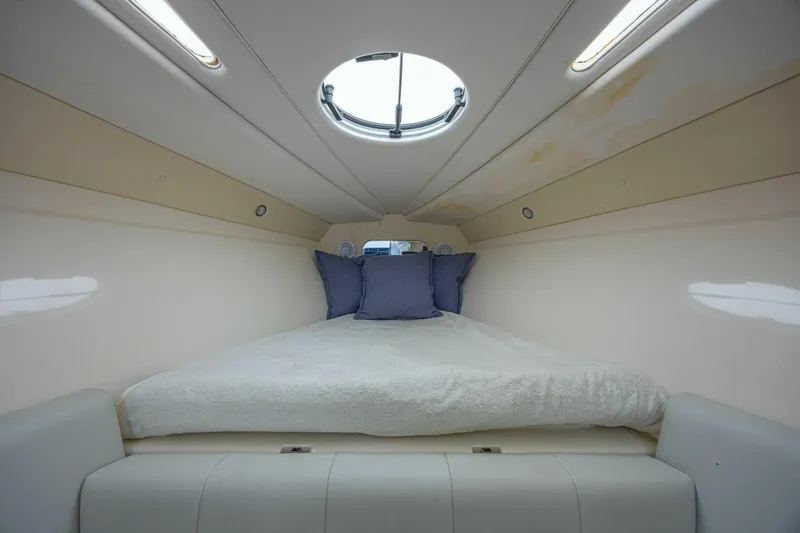 Slide: The Image of Concept Boats 4400 Sport Yacht 2010 - 25