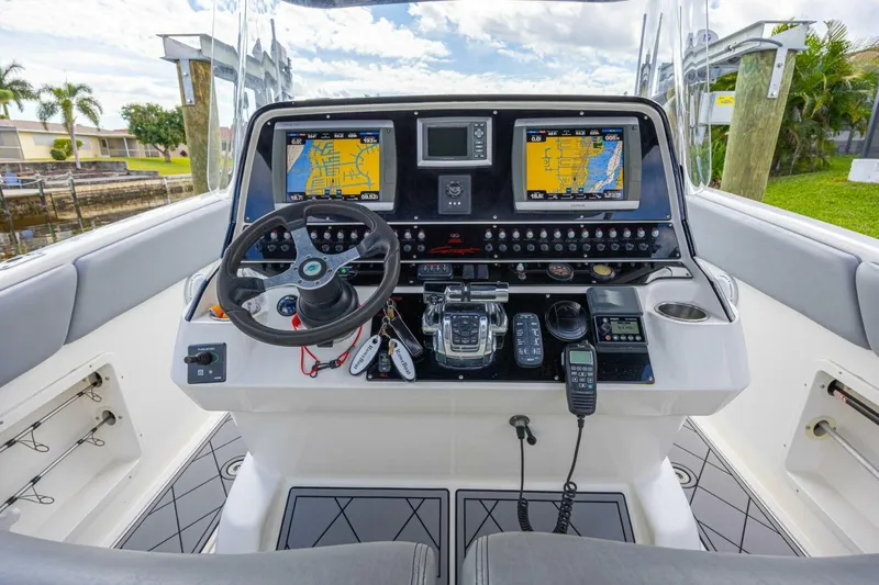 Slide: The Image of Concept Boats 4400 Sport Yacht 2010 - 29