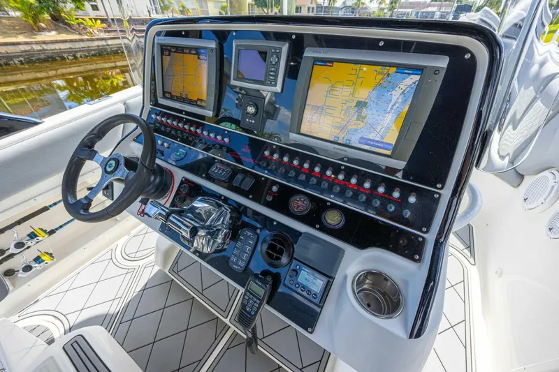 Slide: The Image of Concept Boats 4400 Sport Yacht 2010 - 50