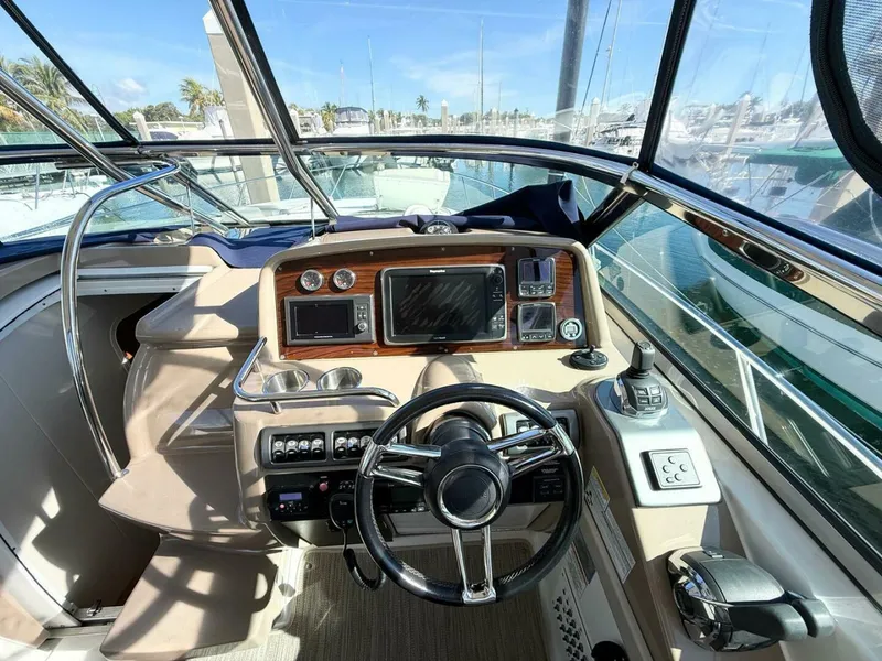 Slide: The Image of Formula 37 Performance Cruiser 2016 - 10