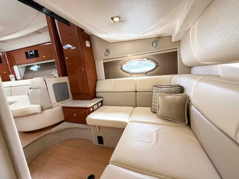 Slide: The Image of Formula 37 Performance Cruiser 2016 - 14