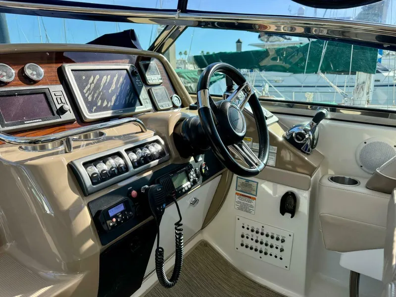 Slide: The Image of Formula 37 Performance Cruiser 2016 - 8