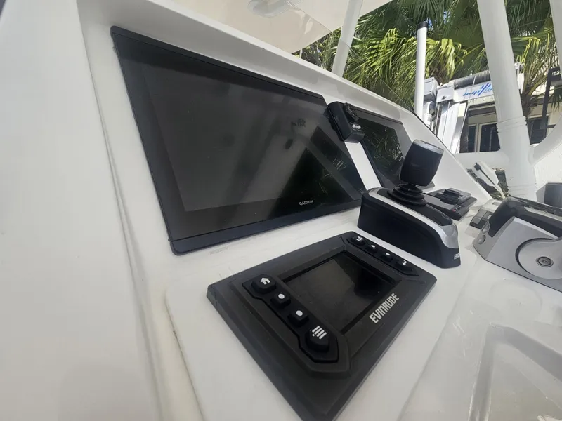 Slide: The Image of Intrepid 300 Center Console 2013 - 12