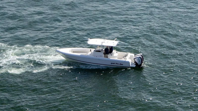 Slide: The Image of Intrepid 300 Center Console 2013 - 31