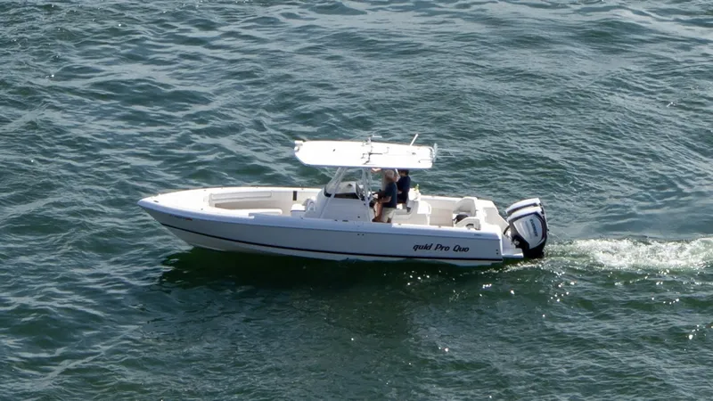 Slide: The Image of Intrepid 300 Center Console 2013 - 32