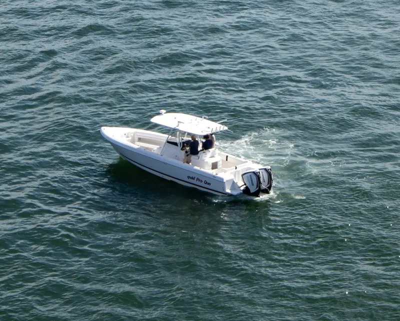 Slide: The Image of Intrepid 300 Center Console 2013 - 33