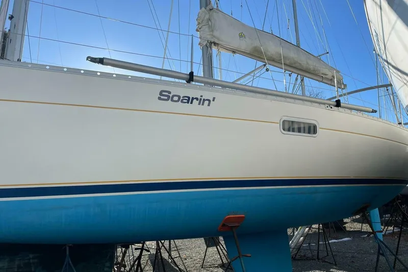 Slide: The Image of Beneteau Oceanis 361 2001 - 22