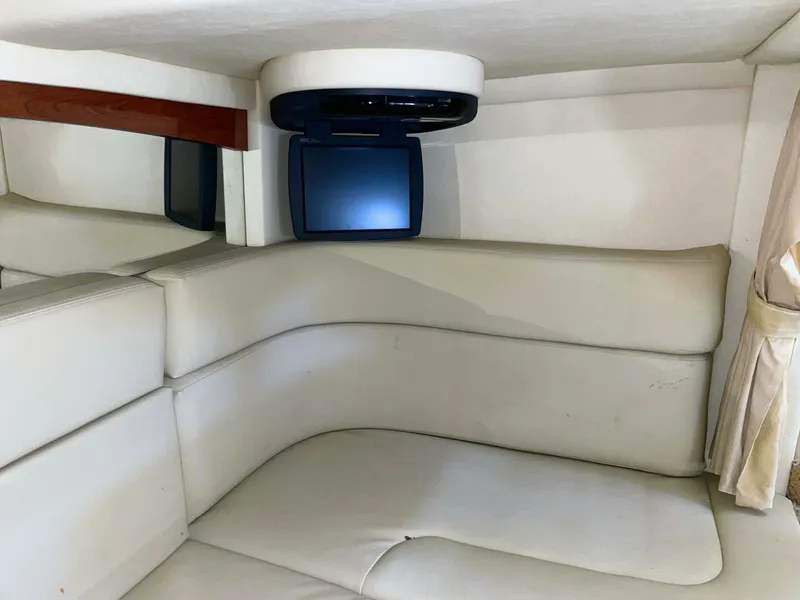 Slide: The Image of Sea Ray 320 Sundancer 2006 - 23
