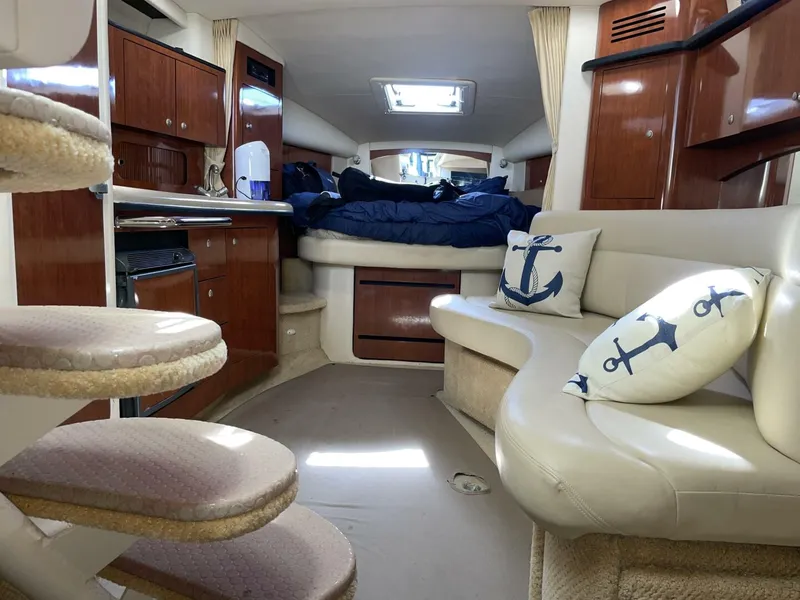 Slide: The Image of Sea Ray 320 Sundancer 2006 - 24