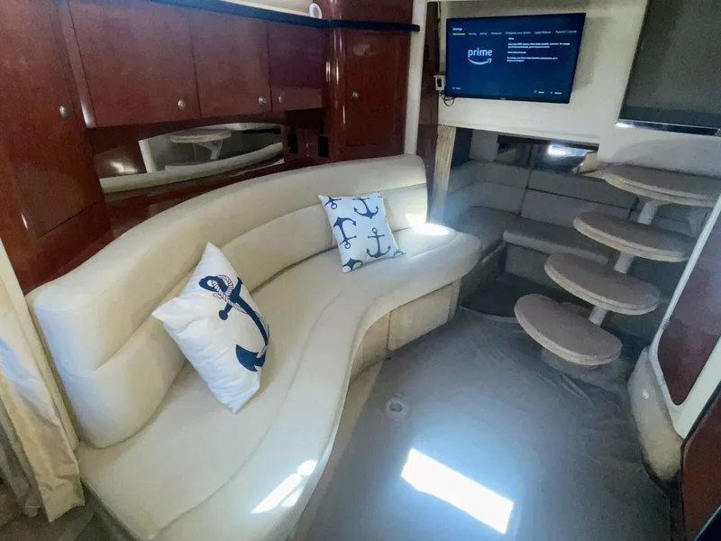 Slide: The Image of Sea Ray 320 Sundancer 2006 - 29