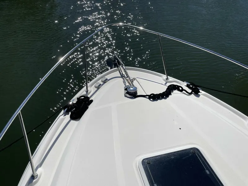 Slide: The Image of Sea Ray 320 Sundancer 2006 - 43