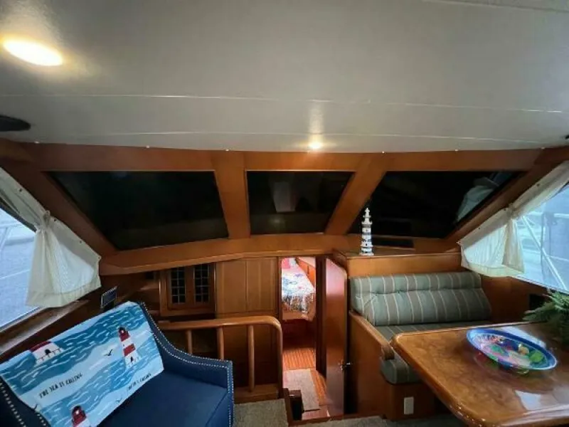 Slide: The Image of Hyatt 51 Aft Cabin MY 1998 - 37