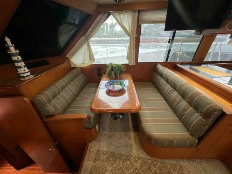 Slide: The Image of Hyatt 51 Aft Cabin MY 1998 - 42