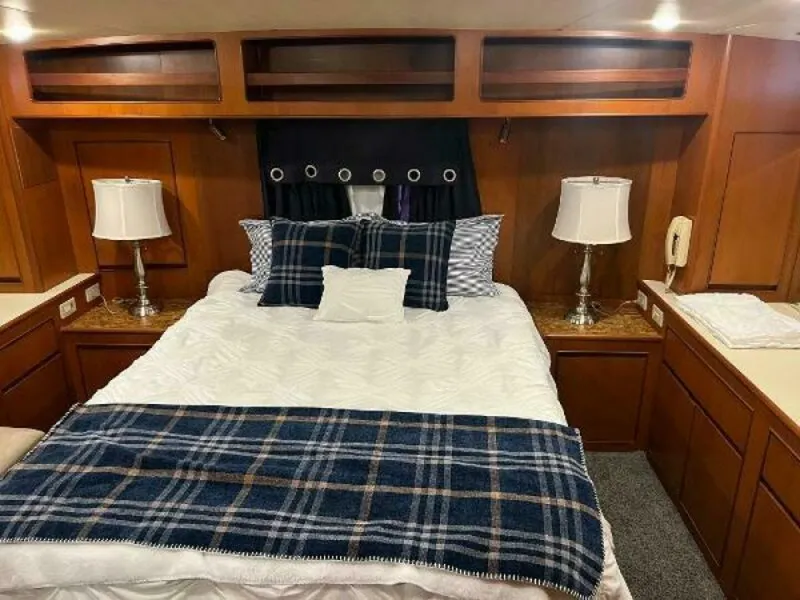 Slide: The Image of Hyatt 51 Aft Cabin MY 1998 - 47