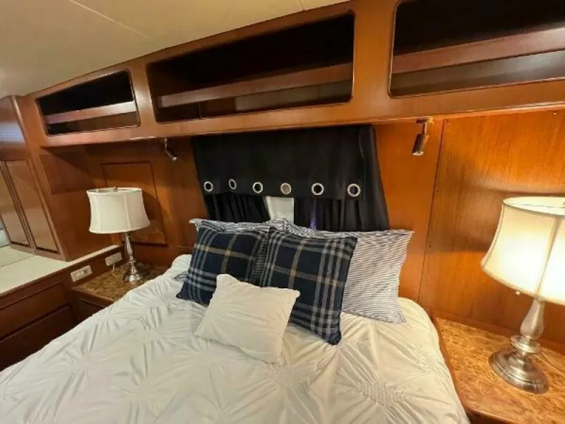 Slide: The Image of Hyatt 51 Aft Cabin MY 1998 - 48
