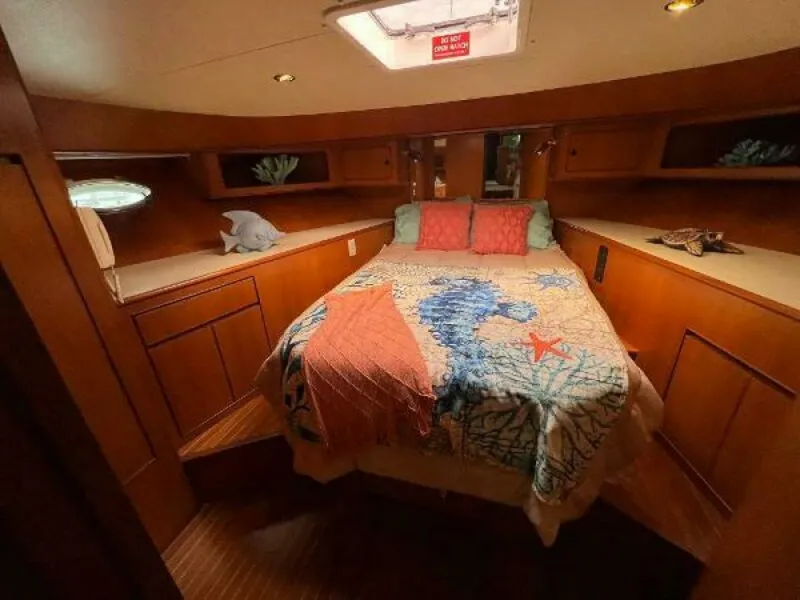 Slide: The Image of Hyatt 51 Aft Cabin MY 1998 - 60