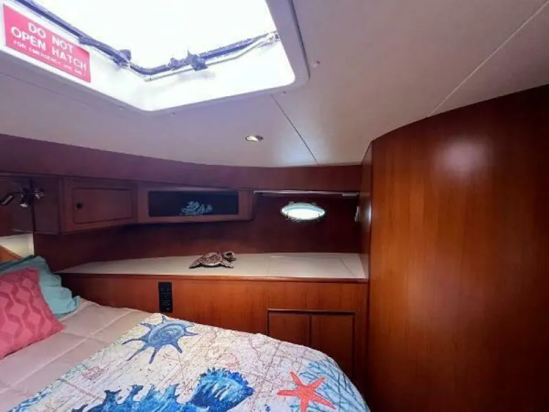 Slide: The Image of Hyatt 51 Aft Cabin MY 1998 - 61