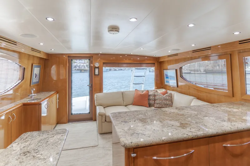 Slide: The Image of Hatteras 54 Convertible 2003 - 10