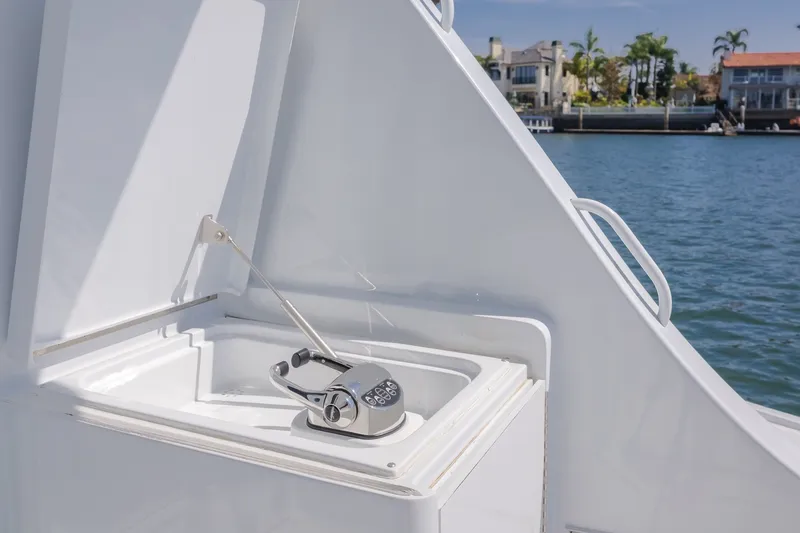 Slide: The Image of Hatteras 54 Convertible 2003 - 27