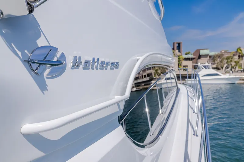 Slide: The Image of Hatteras 54 Convertible 2003 - 28