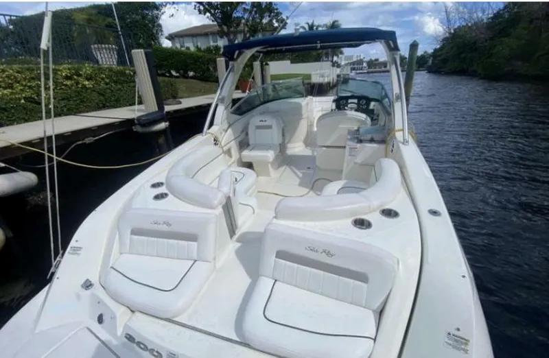 Slide: The Image of Sea Ray 300 SLX 2010 - 2