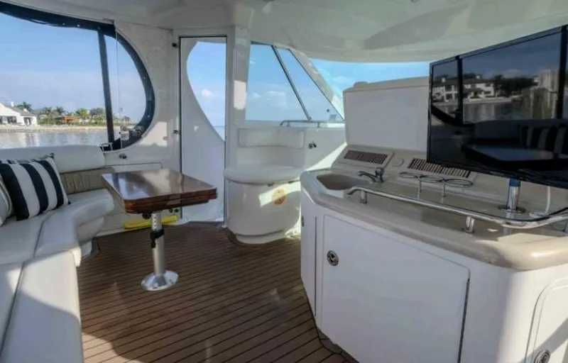 Slide: The Image of Sea Ray 40 Motor Yacht 2006 - 4
