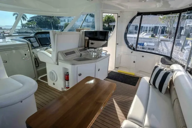 Slide: The Image of Sea Ray 40 Motor Yacht 2006 - 5