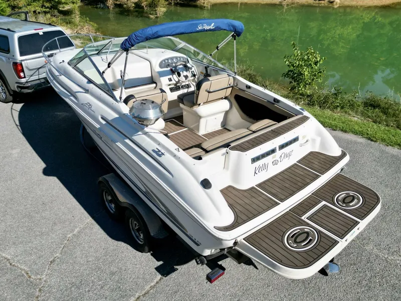 Slide: The Image of Sea Ray 215 Express Cruiser 1999 - 2