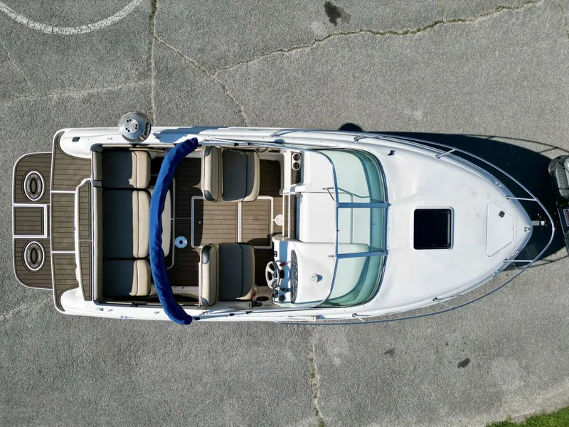 Slide: The Image of Sea Ray 215 Express Cruiser 1999 - 6