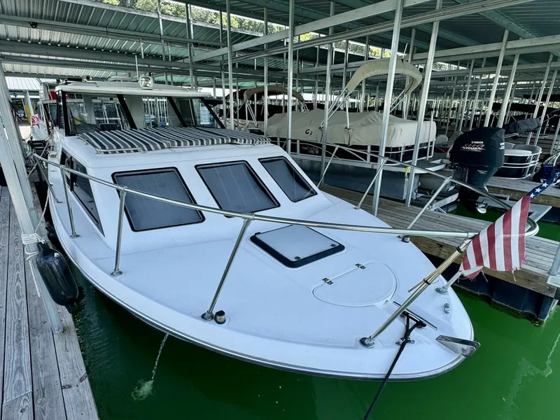 Slide: The Image of Bayliner 2859 Ciera Express 1997 - 16