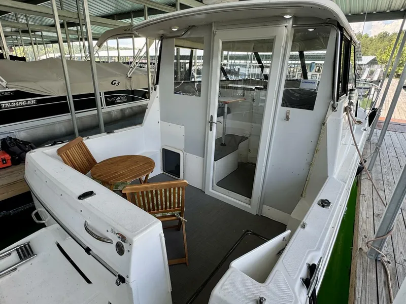 Slide: The Image of Bayliner 2859 Ciera Express 1997 - 22