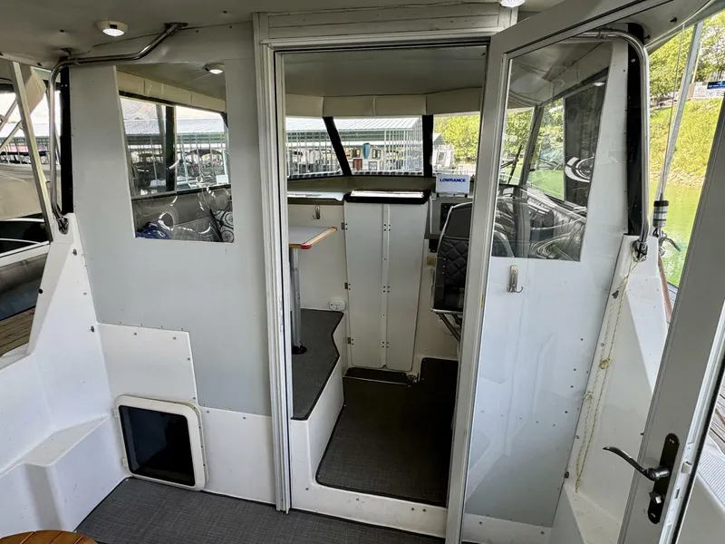 Slide: The Image of Bayliner 2859 Ciera Express 1997 - 24